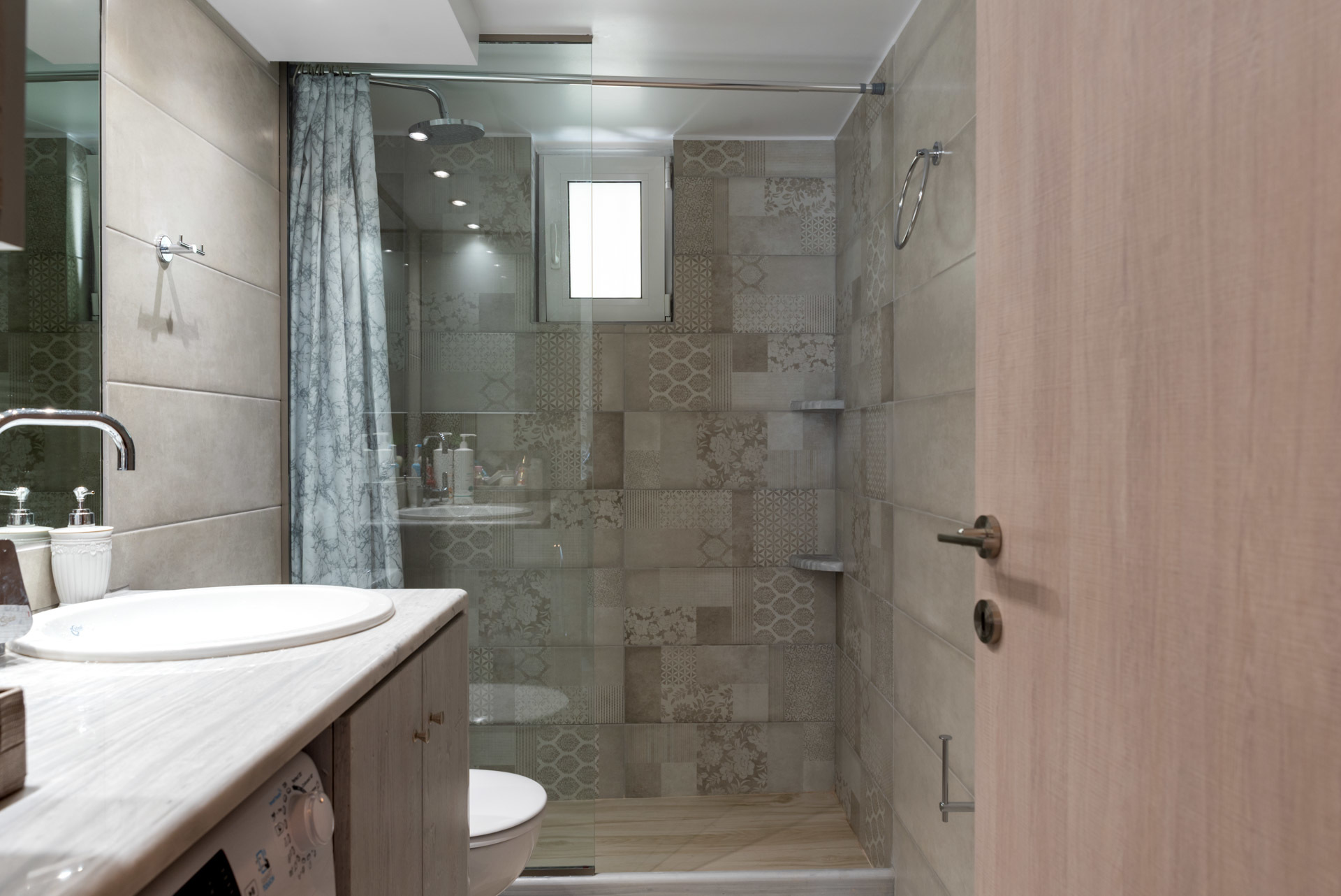 Contemporary Apartment