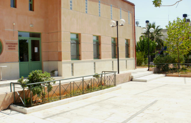 Kastelli Cultural Center 01